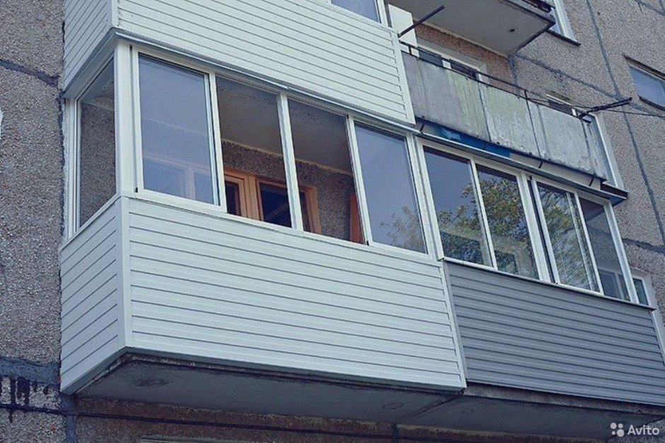 Пластиковый балкон