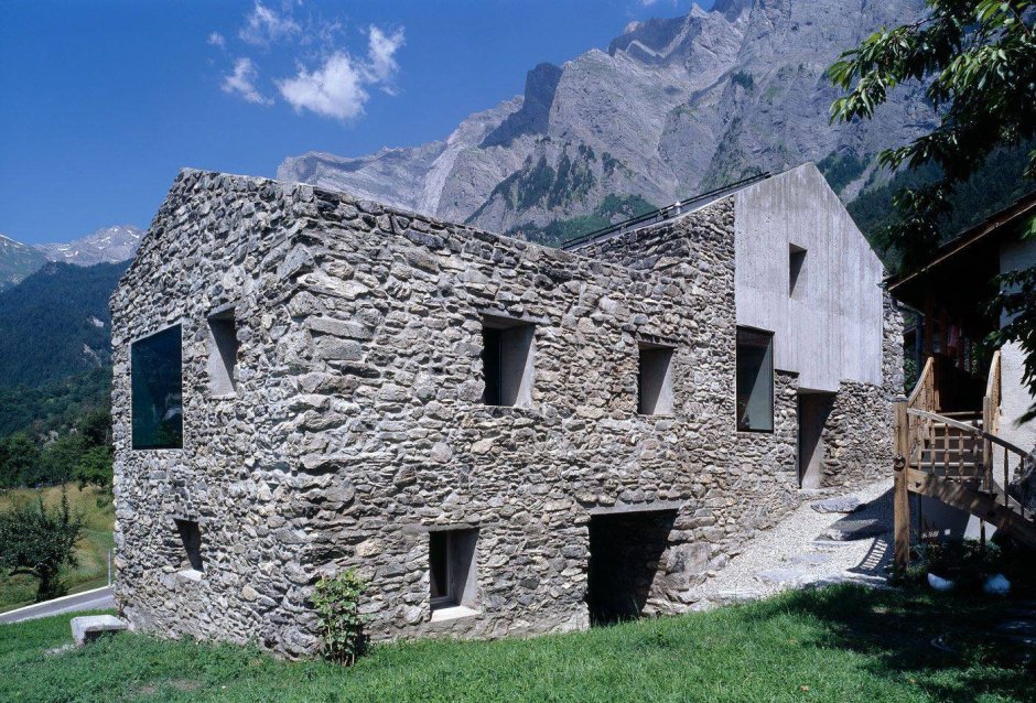 Саманная архитектура Швейцария