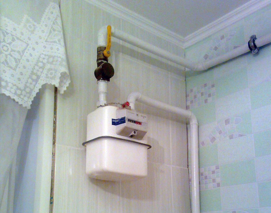 Газовый счетчик на стене