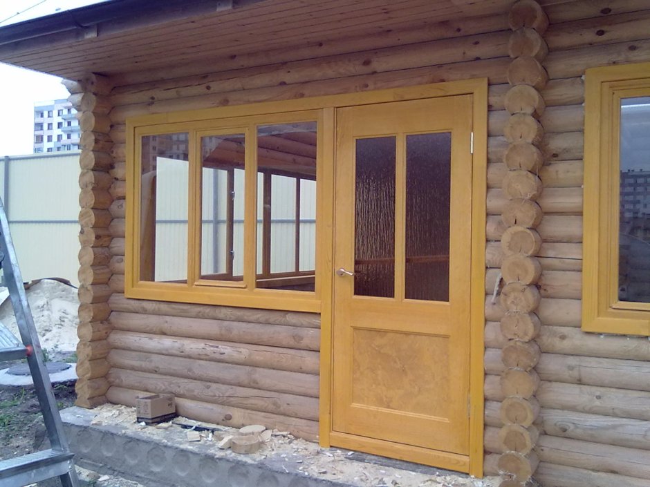 Деревянные окна для веранды