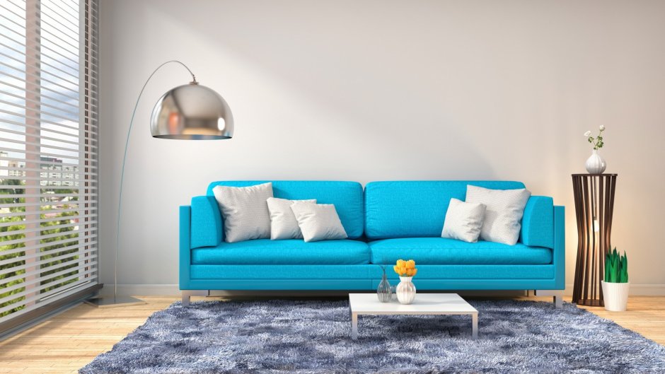 Светло голубой диван