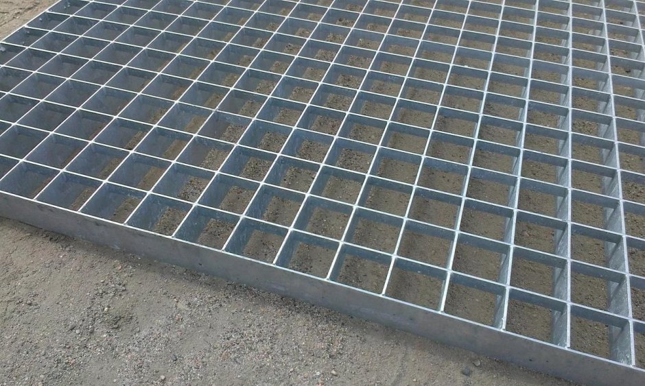 Решетчатый настил p 33х33/30х2 ZN 1000х1000 мм