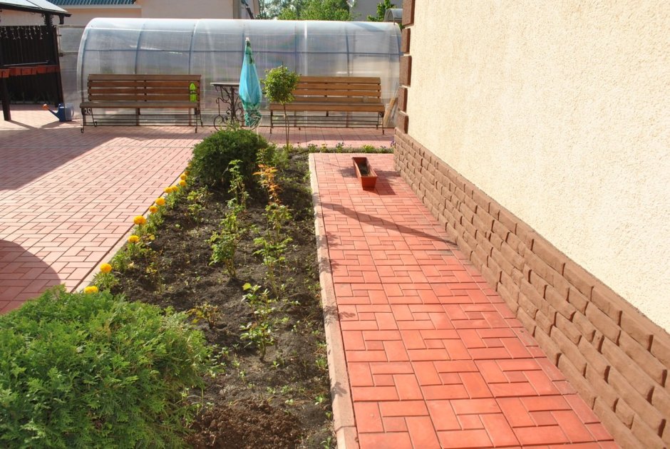 Тротуарная плитка Калифорния уложенная