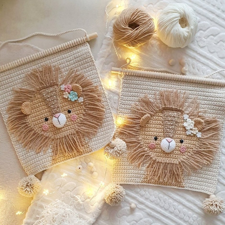 Вязанное панно для детской