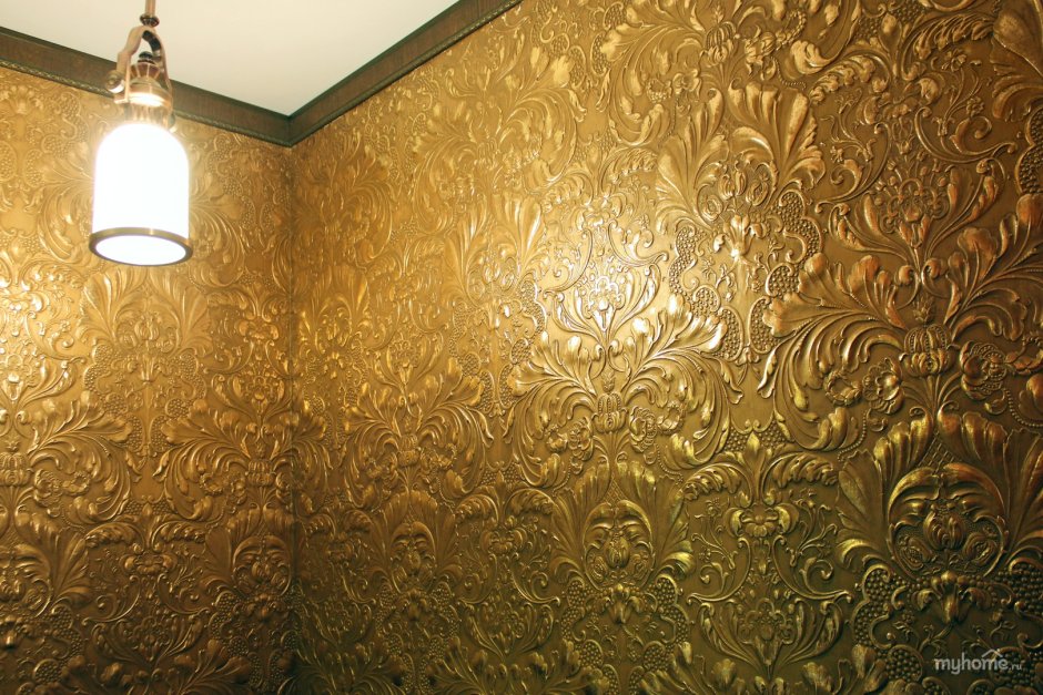 Золотая краска для декора стен