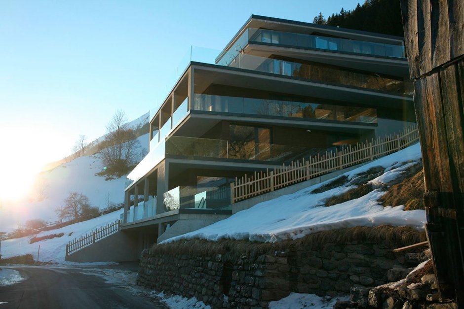 Австрия отель на склоне горы