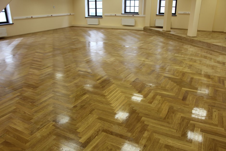 Отциклевать паркет
