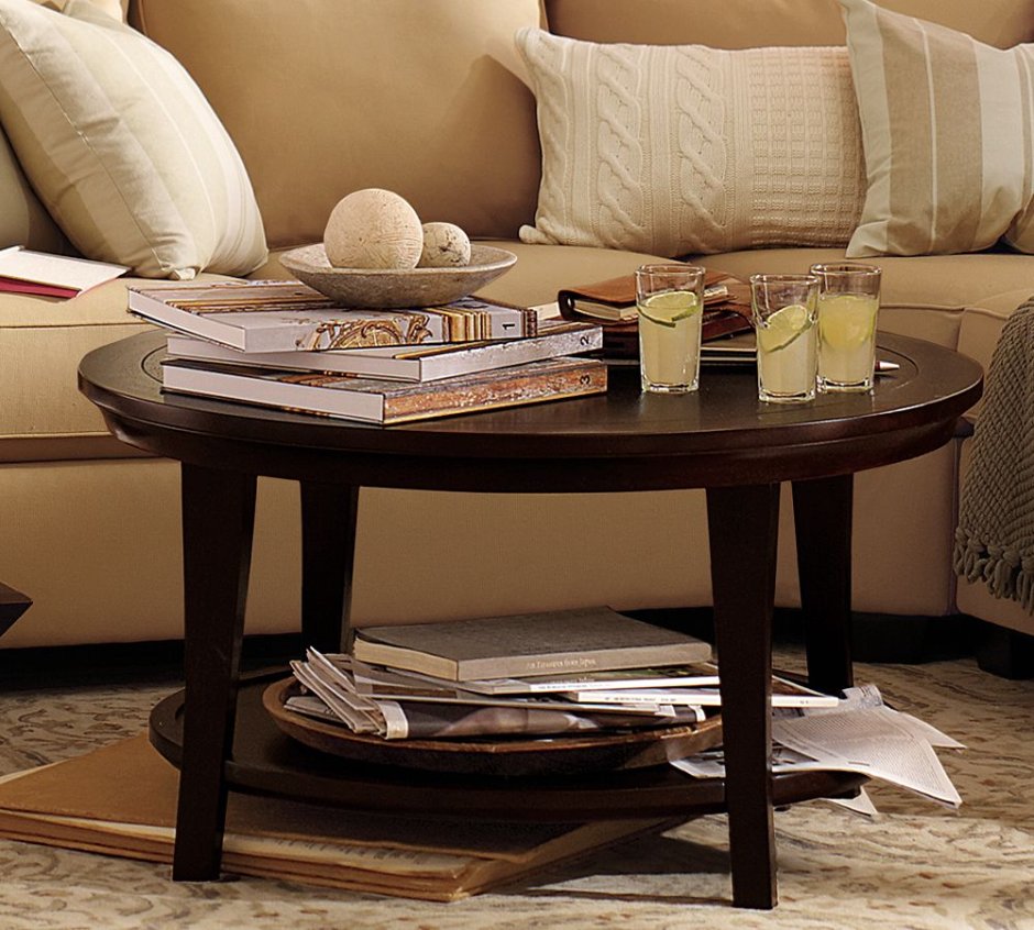 Pottery Barn стол журнальный
