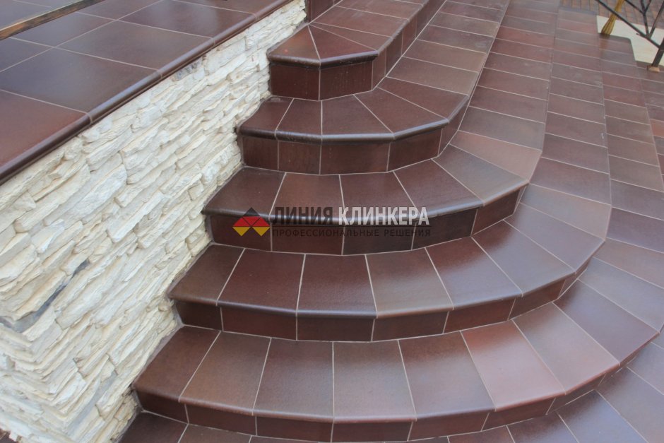 Плитка для уличных ступеней