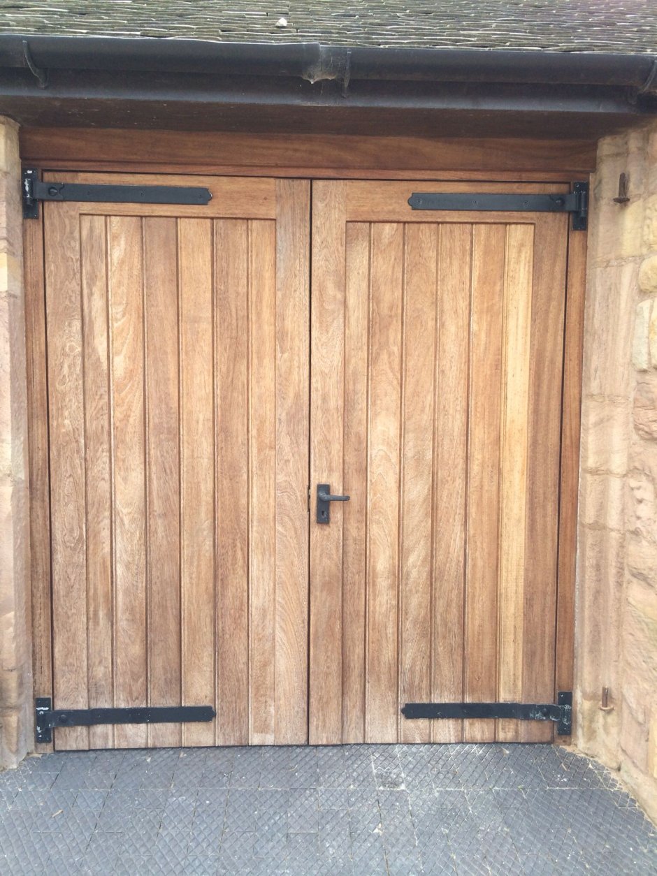 Двери дерево Iroko Wood Doors