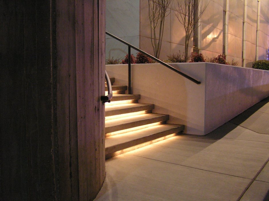Led Riser Skirting - with Black Masking