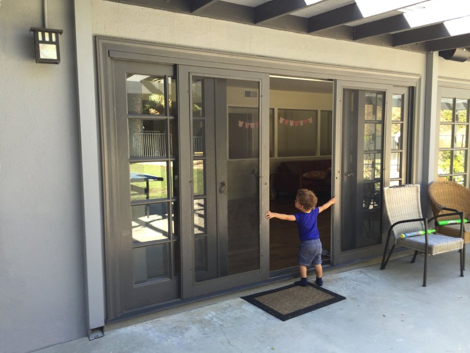 Screen Door