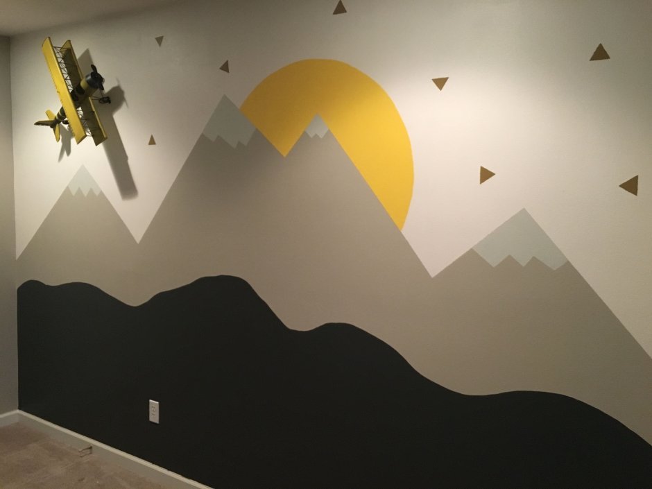 Рисуем горы на стене