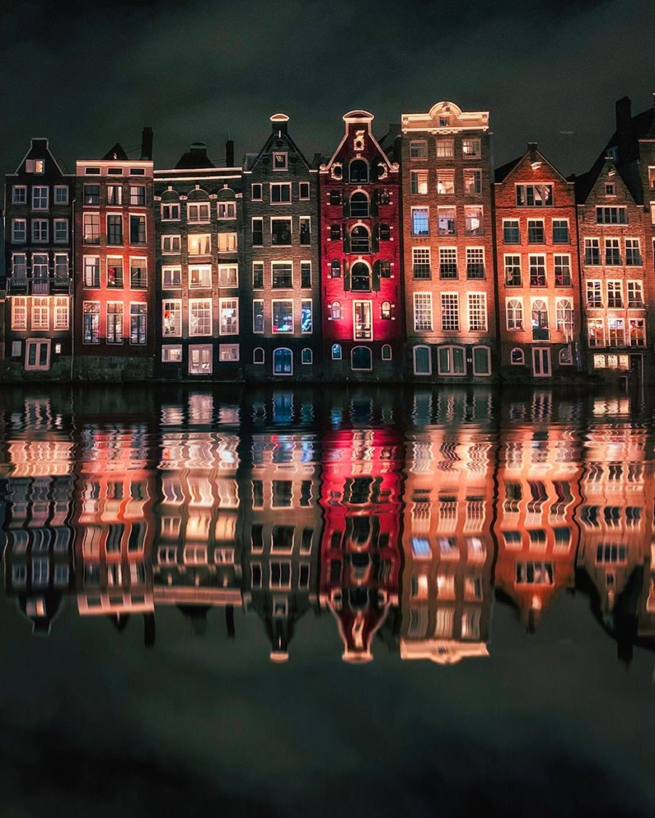 Дом в Амстердаме