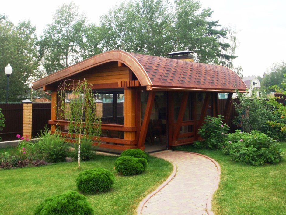 Оригинальные беседки из дерева