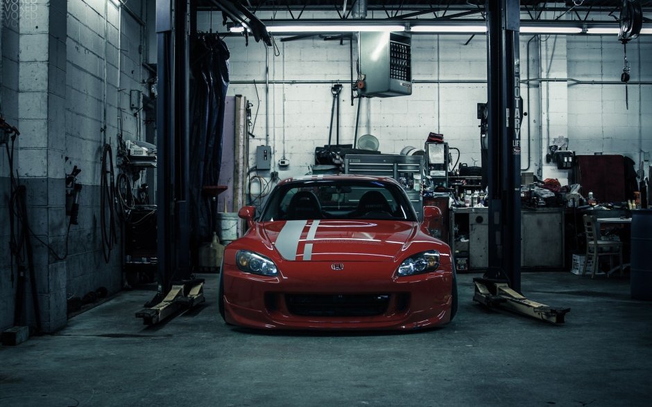Обои Honda s2000 красная