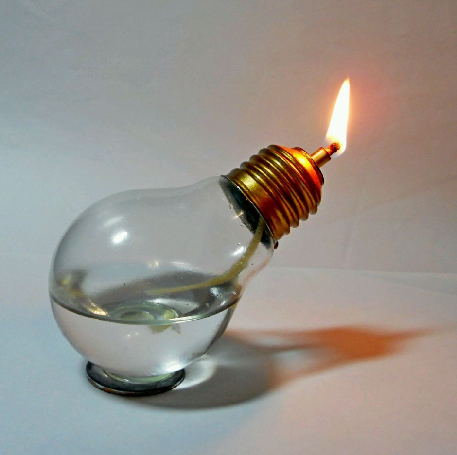 Лампа из свечи