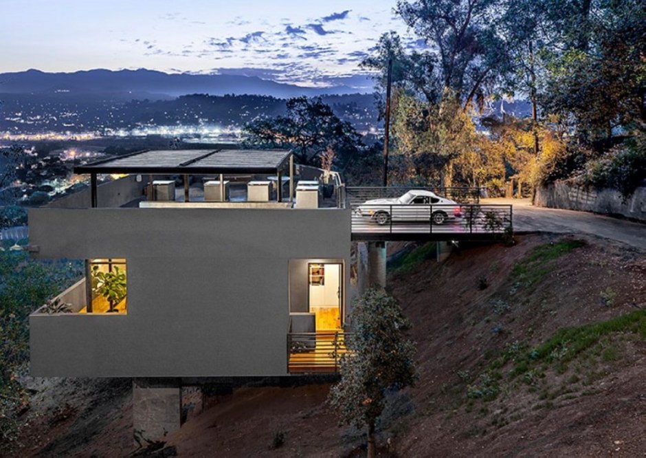 Особняки на склоне в Лос Анджелесе