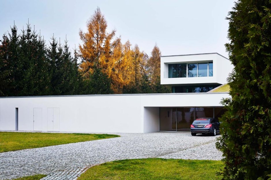 Подземный гараж в частном доме