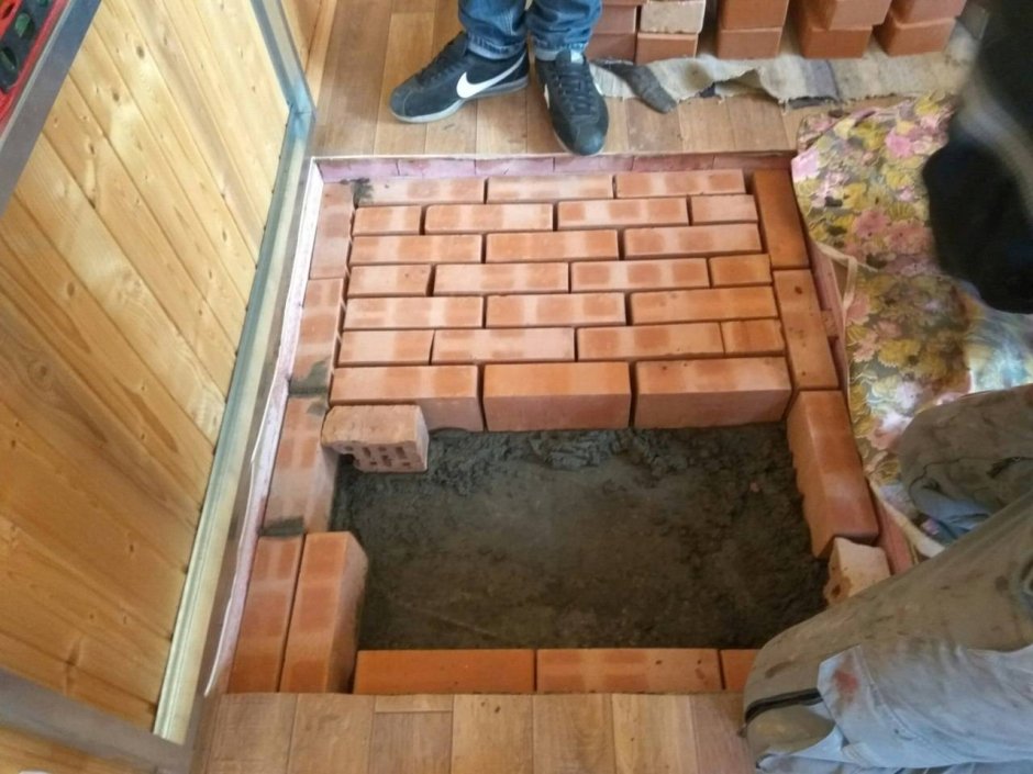 Подиум для печи из кирпича
