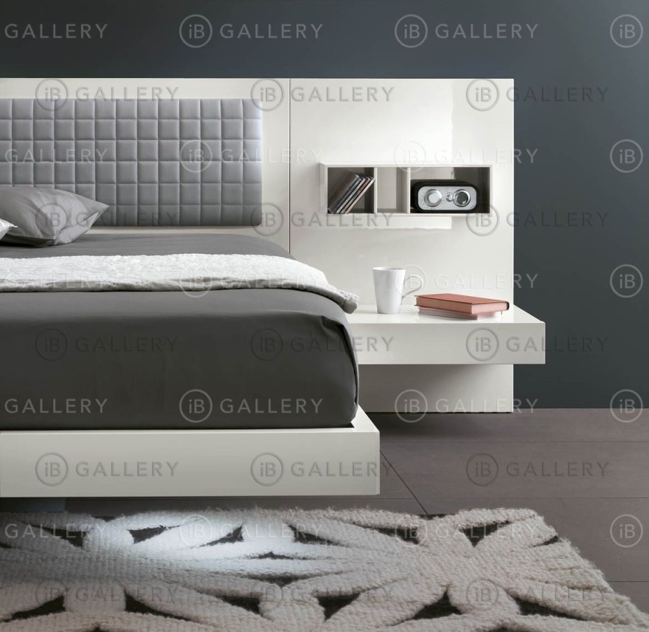 Кровать с тумбой в изголовье
