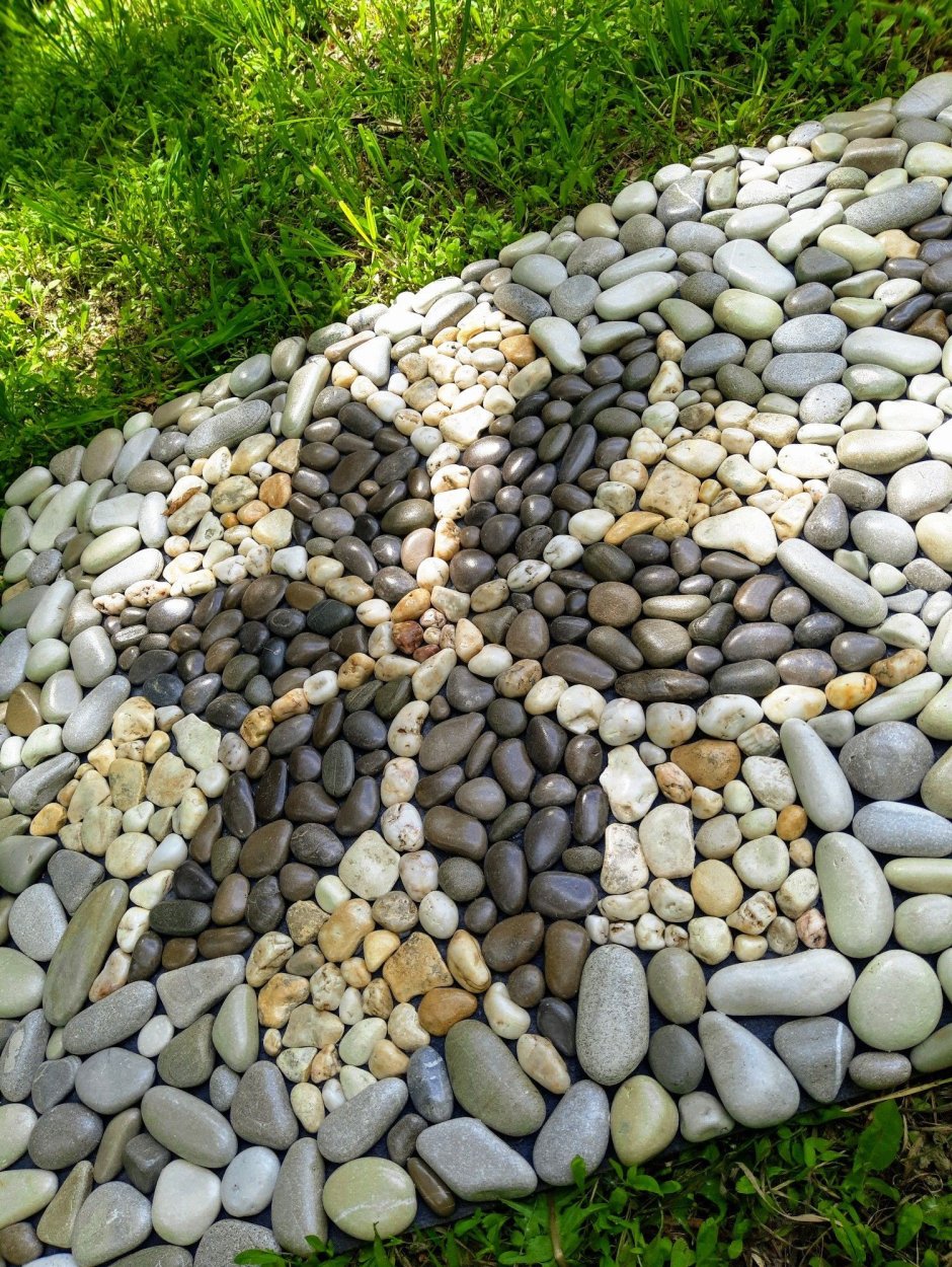 Yard Pebbles