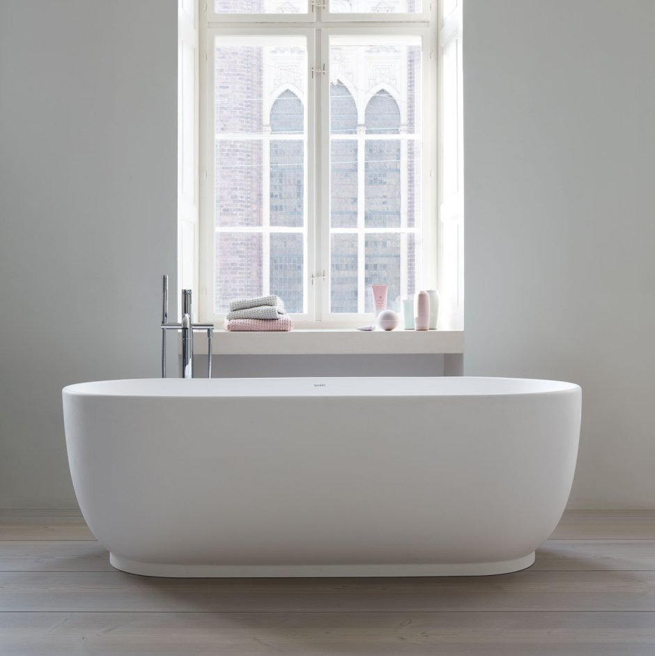 Ванна пристенная овальная Duravit Luv
