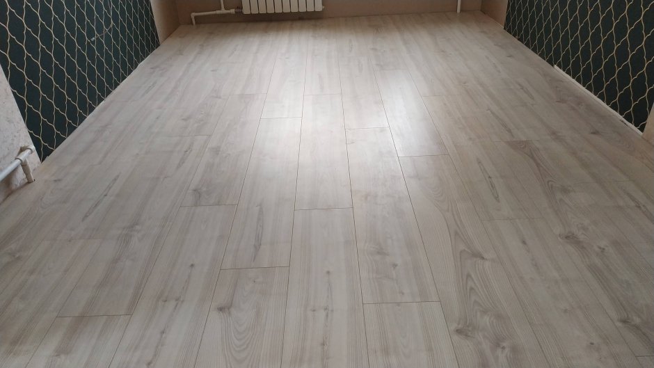 Ламинат Egger large epl040