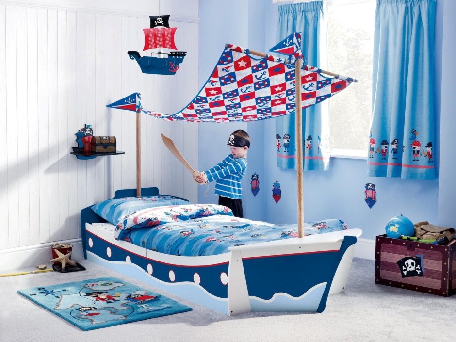 Детская кровать в морском стиле