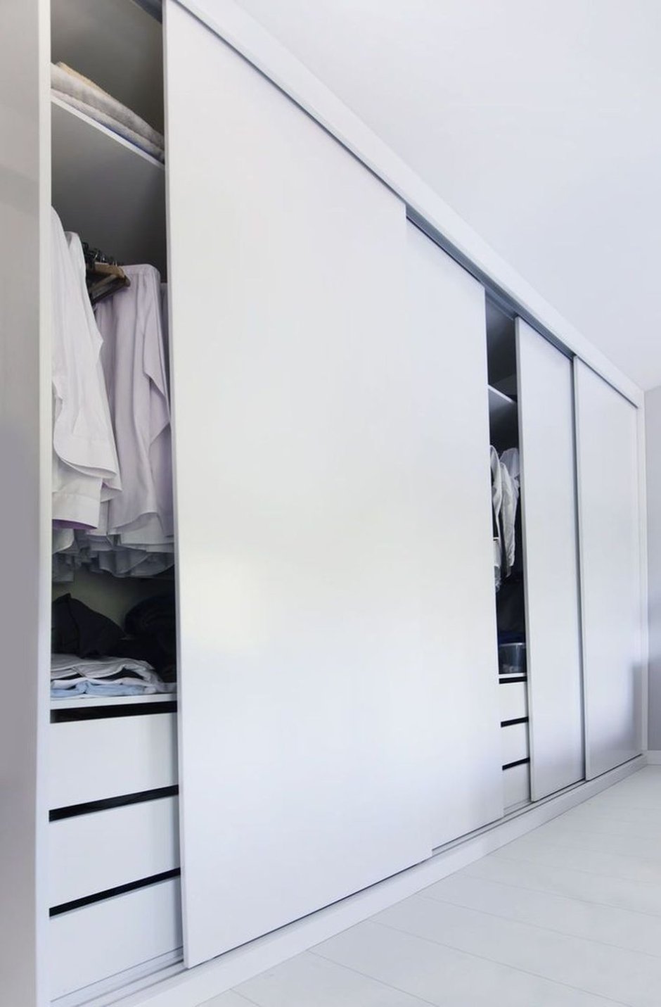 Шкаф купе Wardrobe Sliding Victor