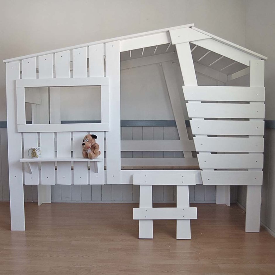 Кроватка домик из фанеры