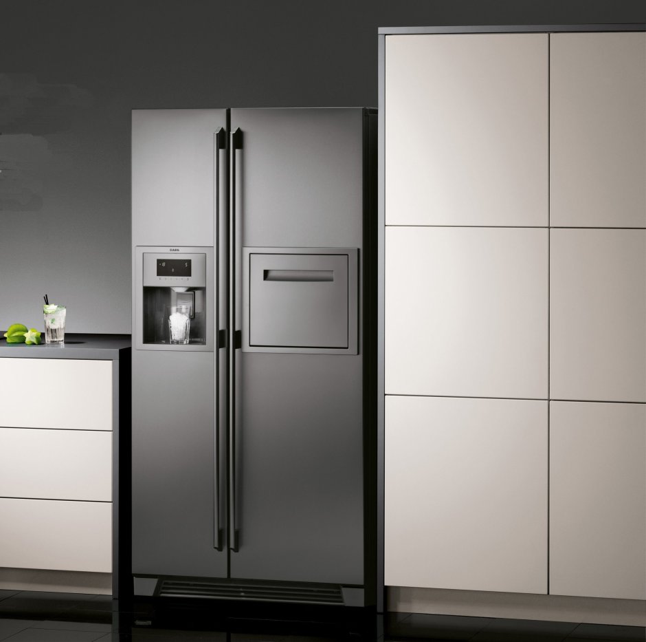 Холодильник Side by Side Electrolux/AEG
