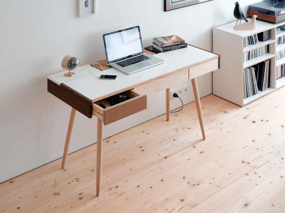 Письменный стол Blackhawk Desk