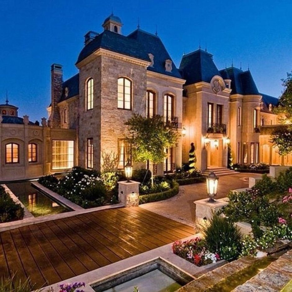Красивые богатые дома