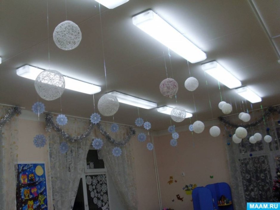 Украшение потолка на новый год в детском саду