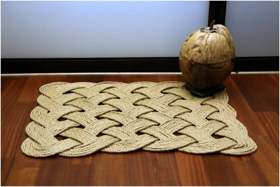 Коврик из шпагата джутового
