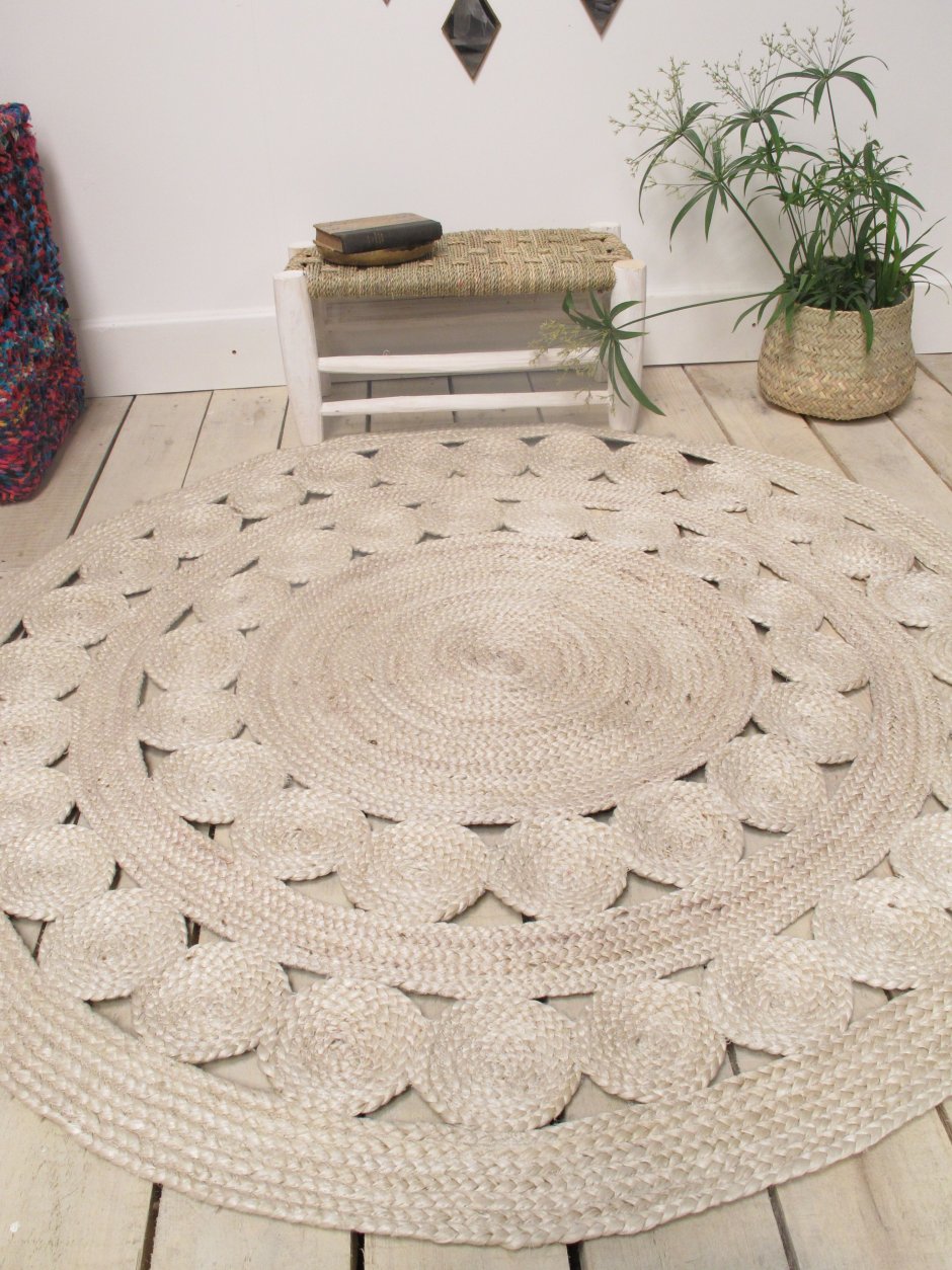 Овальный коврик из каната