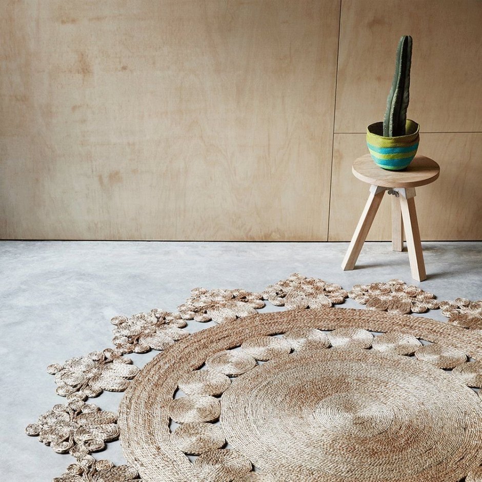 Коврик из шпагата джутового