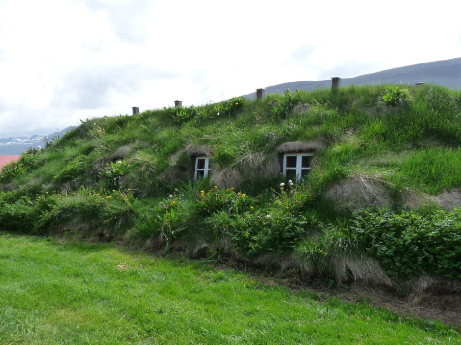 Исландия дом землянка