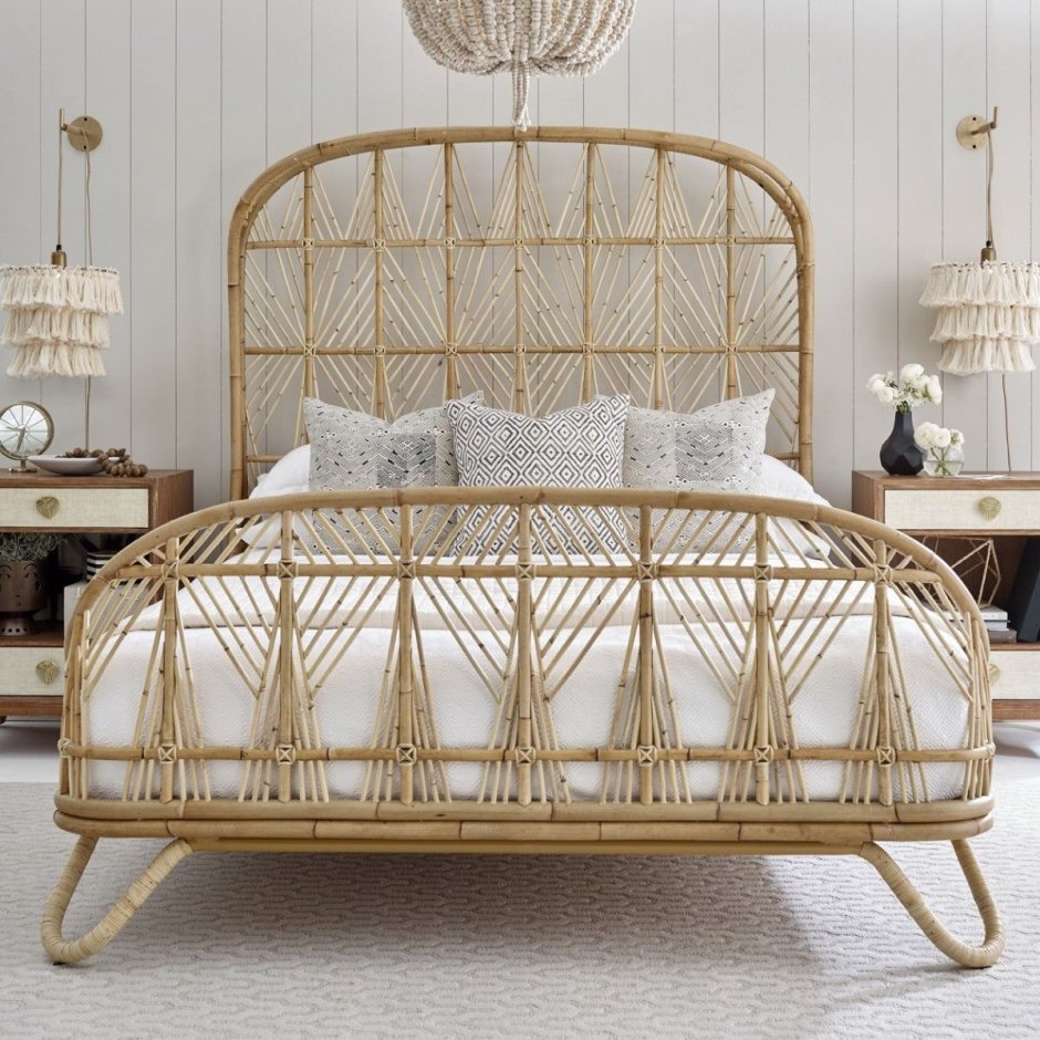 Изголовье из ротанга