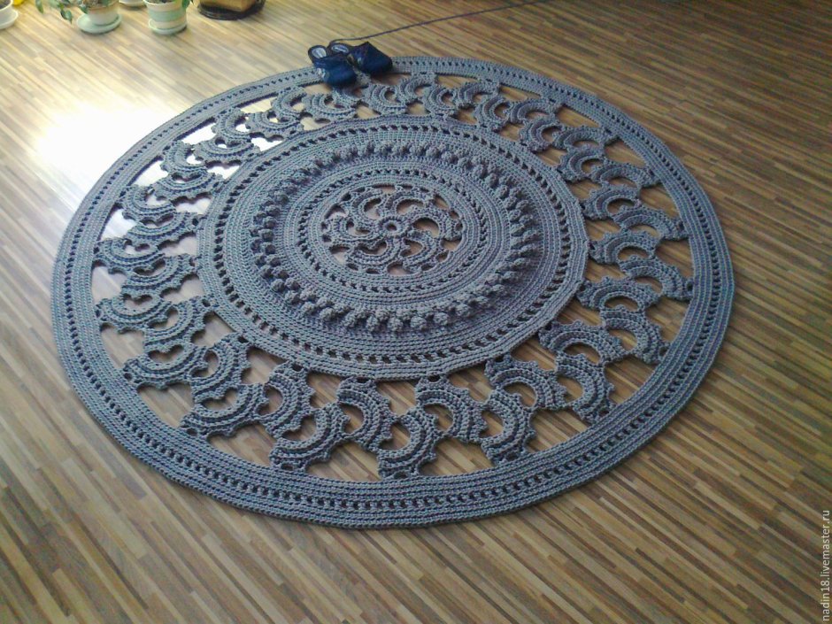 Коврик из полимерного шнура крючком