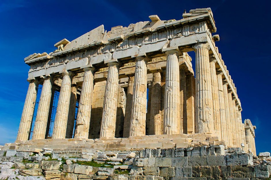 Храм с дорическим ордером Греция