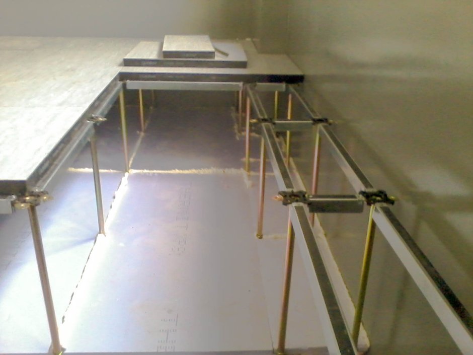 Фальшпола 600*600*40мм, 40gs PVC