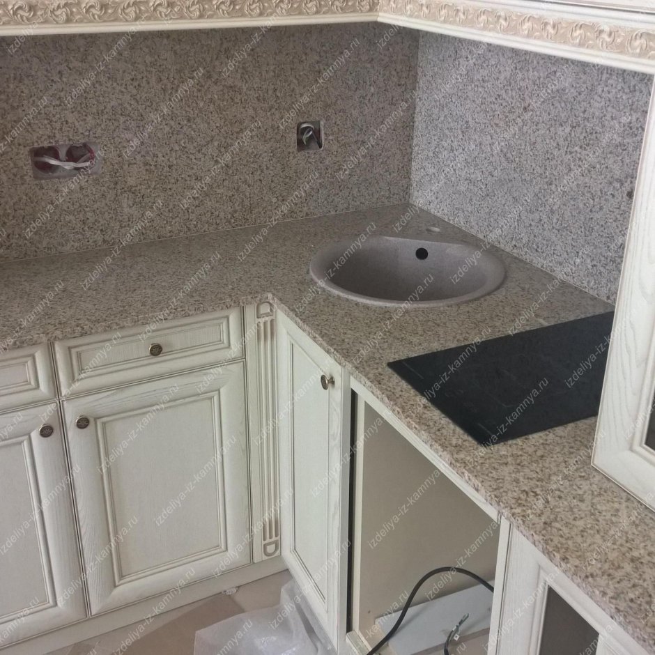 Столешница Сансет Голд кухня