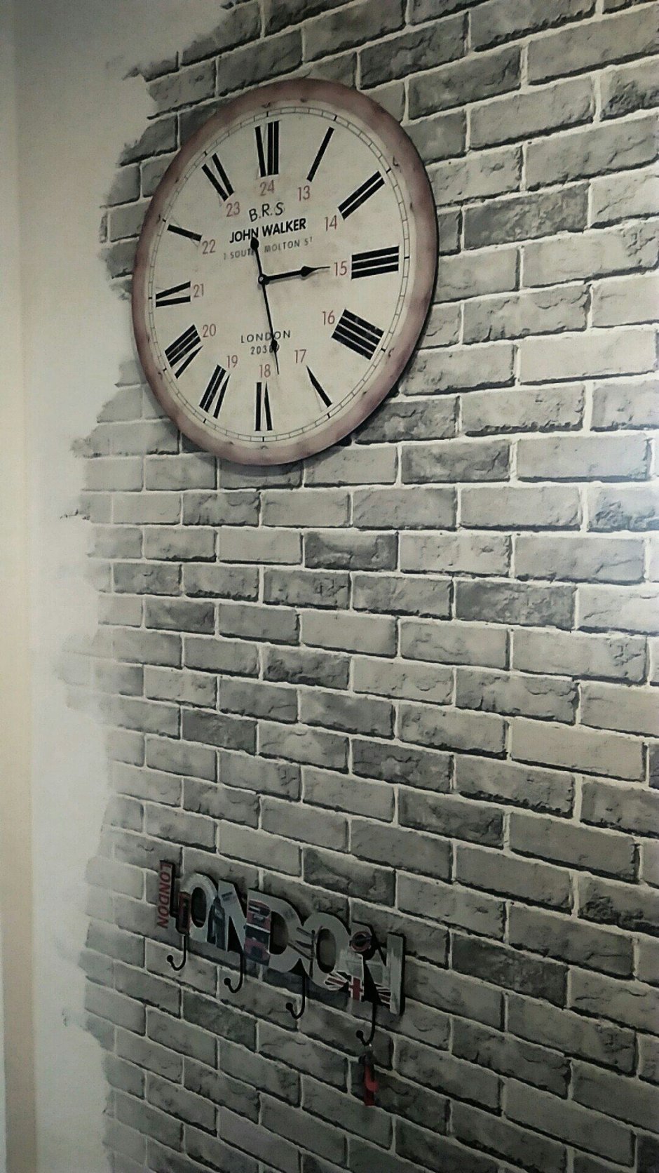 Декор кирпичики на стену