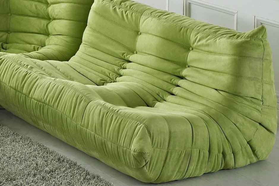 Мягкий диван без каркаса