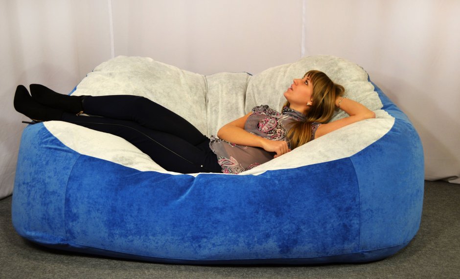 Гигантская подушка-диванчик
