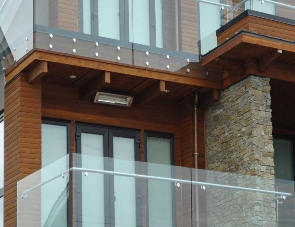 Балкон из стекла