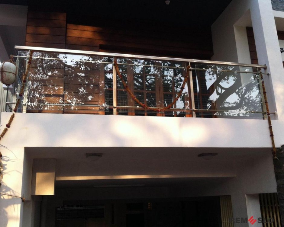 Стеклянное ограждение балкона aisi304