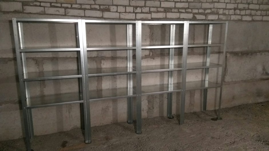 Стеллаж из оцинкованного профиля